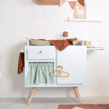 jaren60-commode-unieke-gordijntje-babykamer