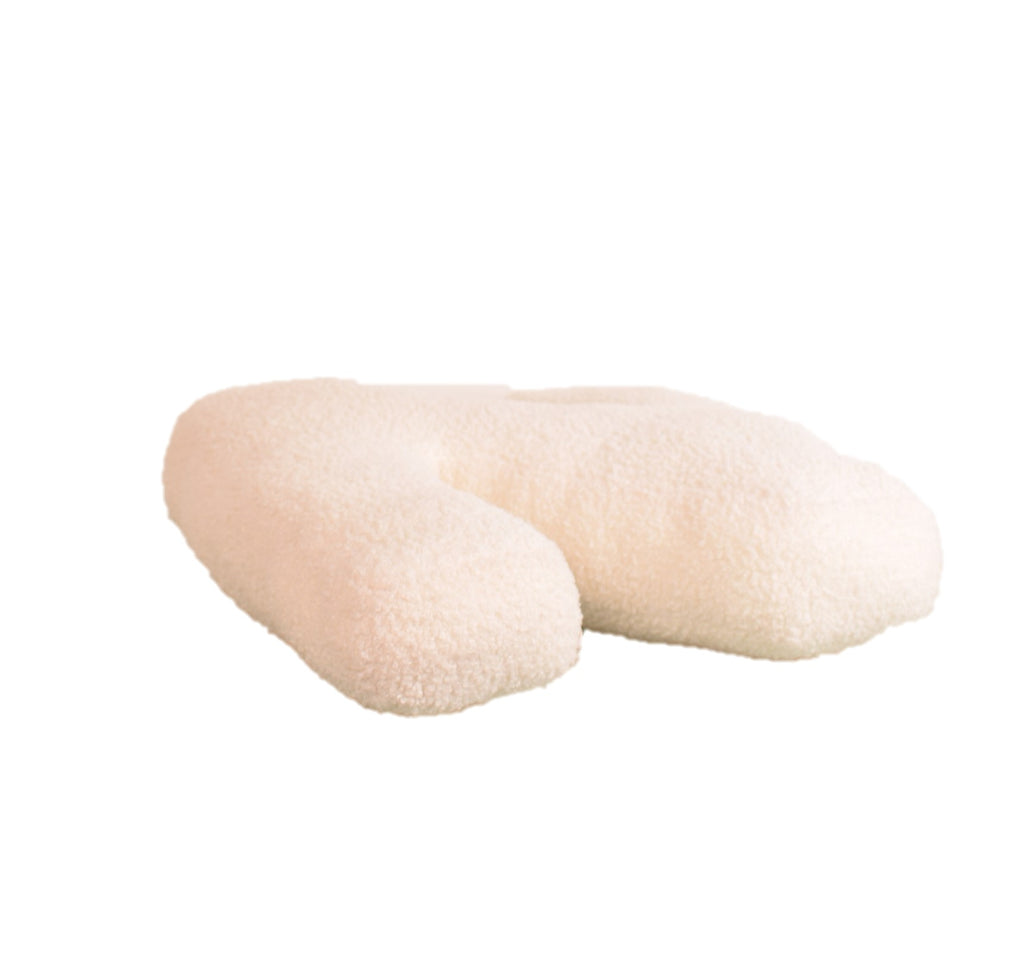letter-kussen-n-babykamer-accessoires