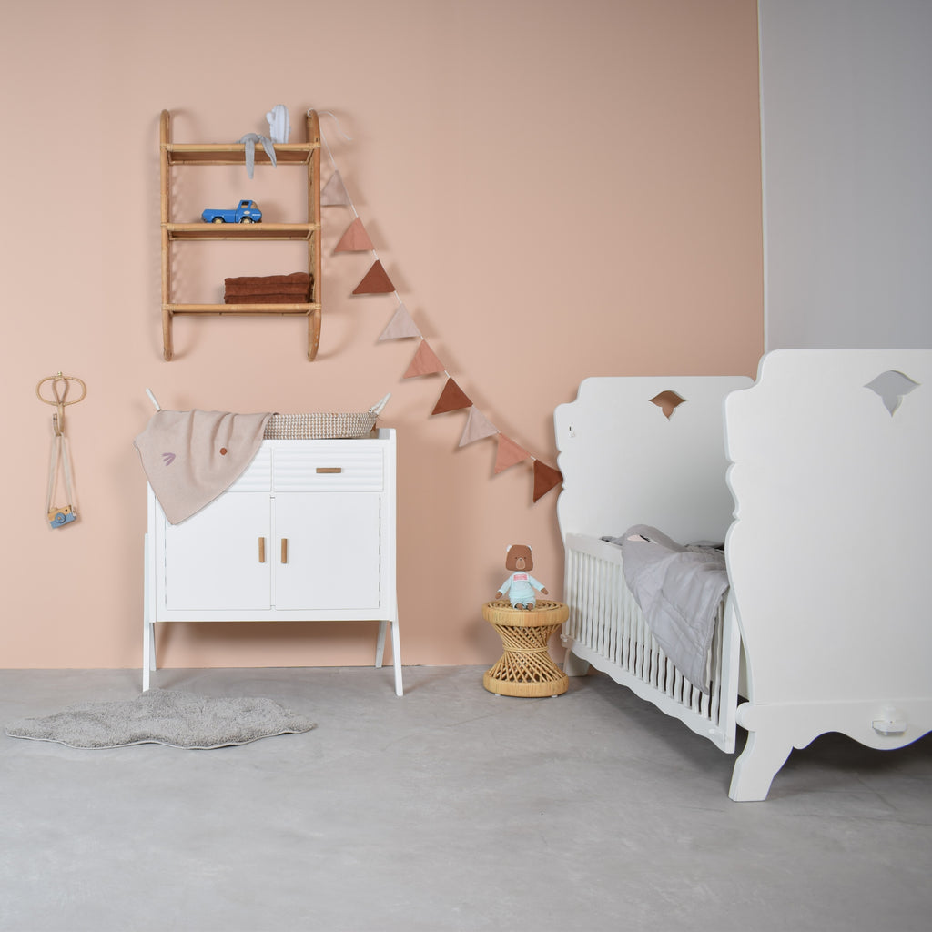 retro-babykamer-commode-emy-babykamerstylist