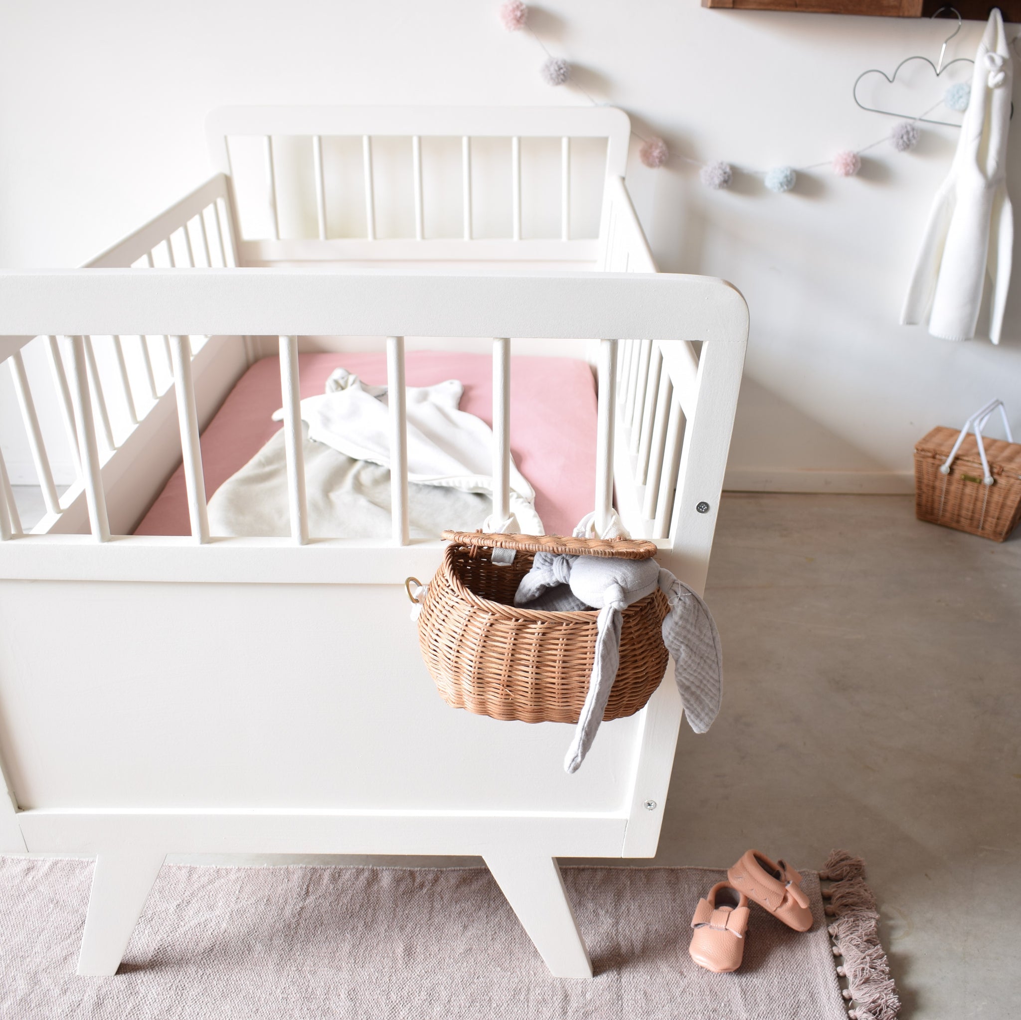 Retro babybedje Quinn - Off-white