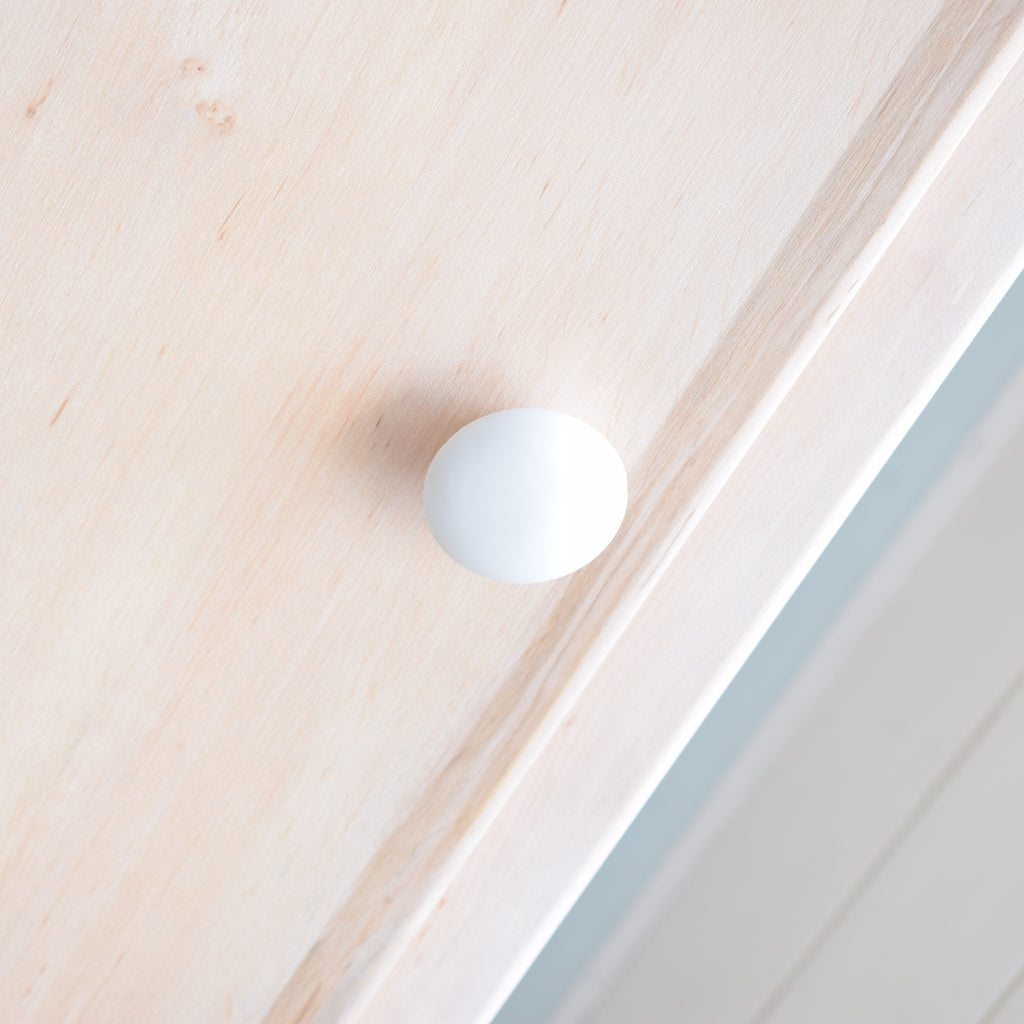 porseleinen-knop-cleo-kledingkast-detail