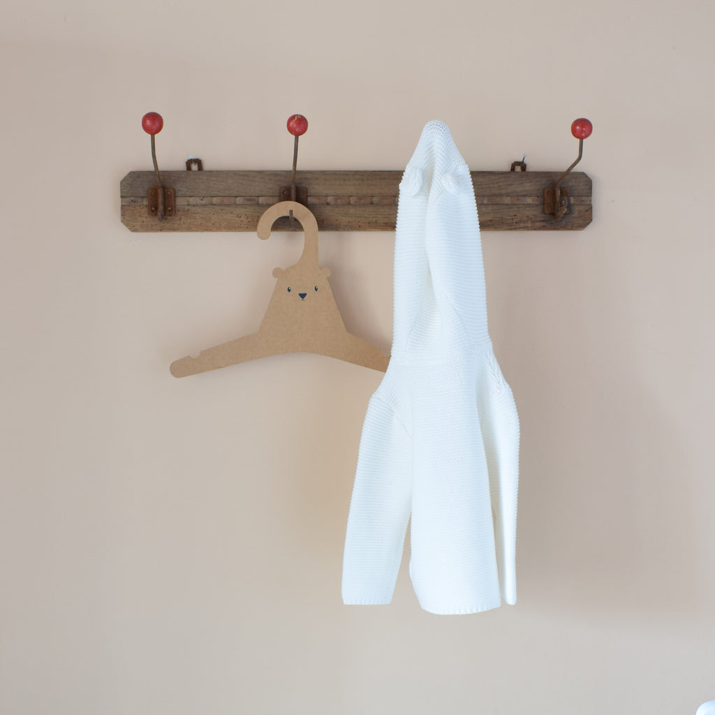 kapstok-wanddecoratie-babykamer-kinderkamer-oude