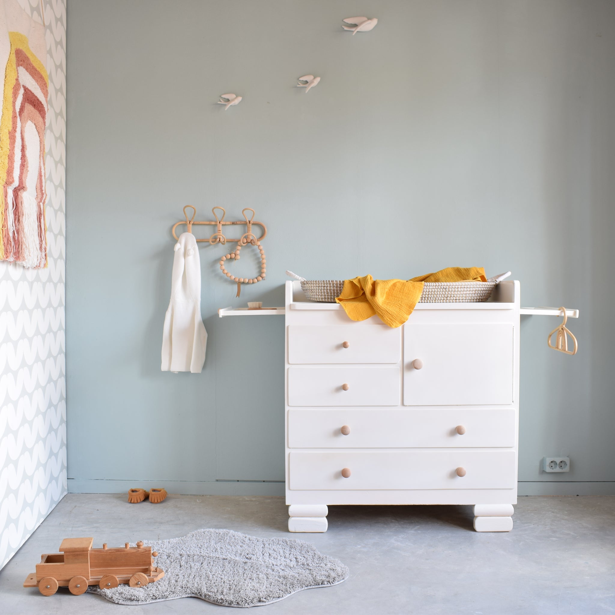 vintage-commode-wit-joukje