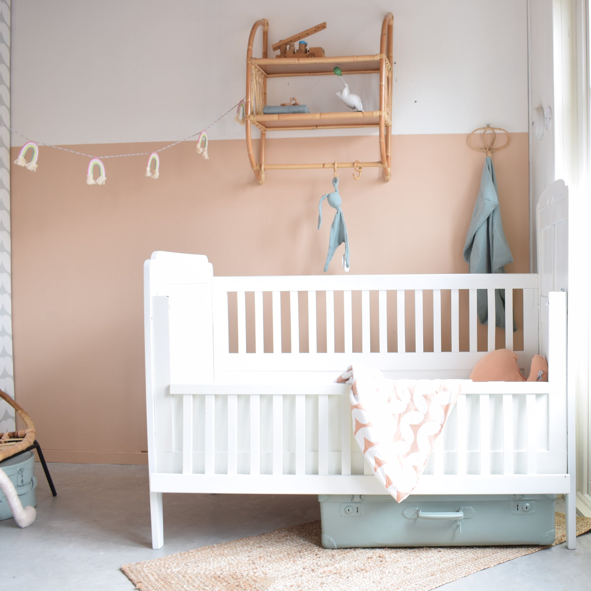vintage-babykamer-ledikantje-exclusieve-duurzame