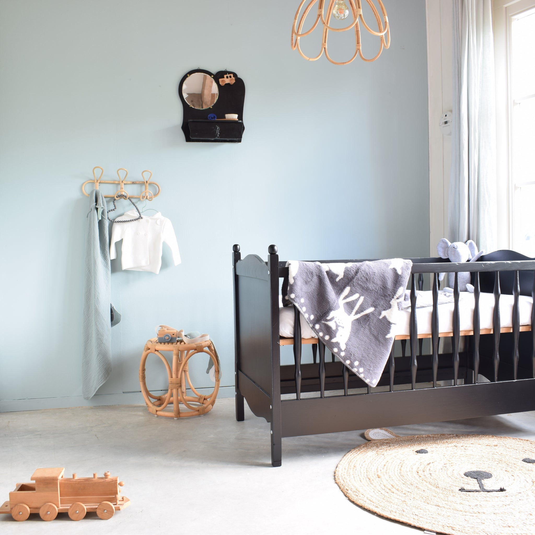 vintage-babykamer-zwart-mint