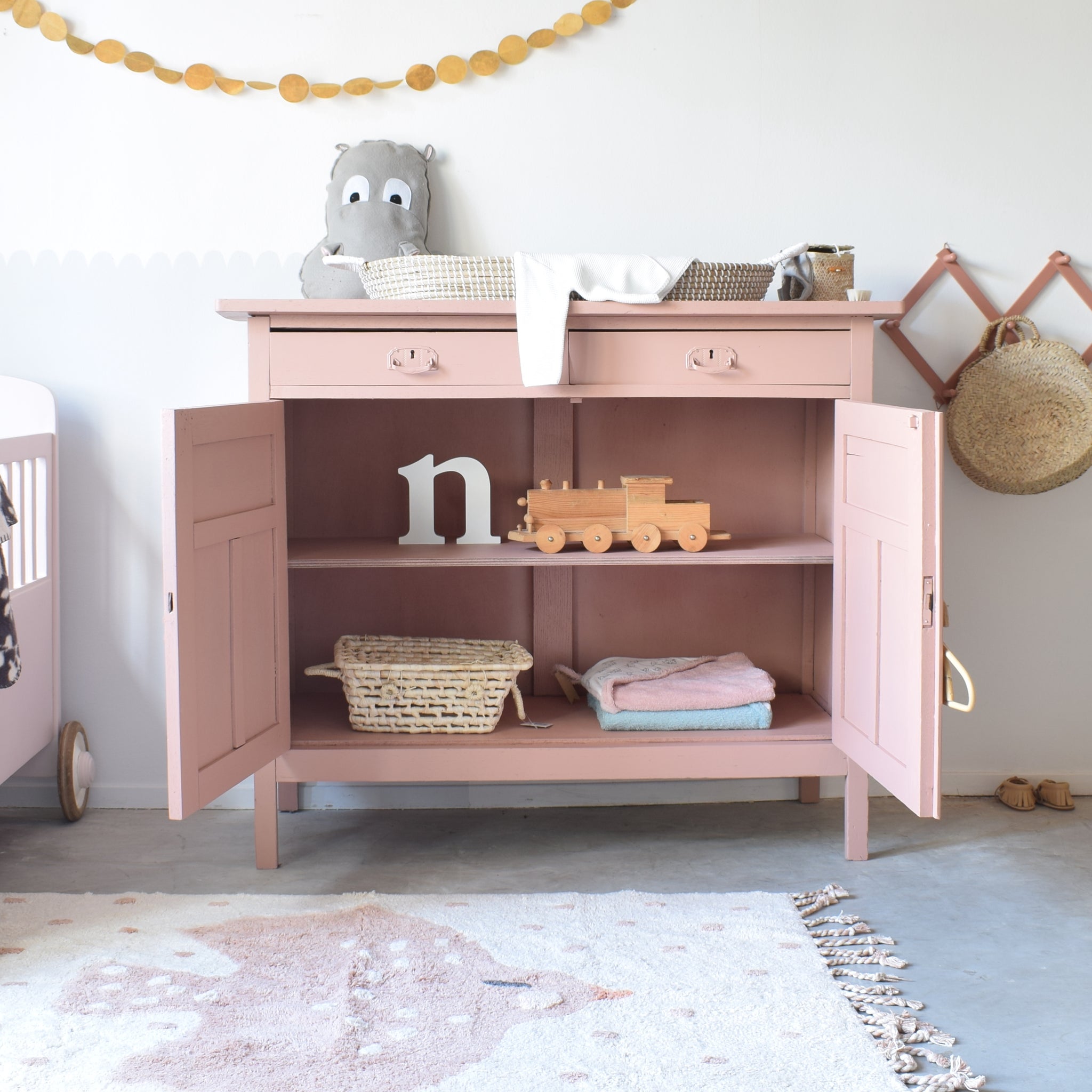 commode-vintage-jean-binnenkant