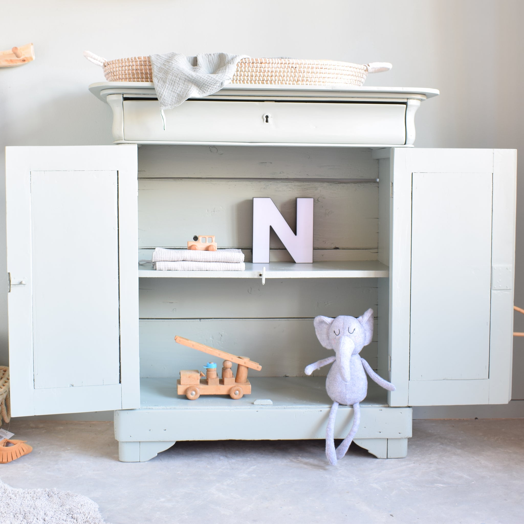 commode-lilly-binnenkant