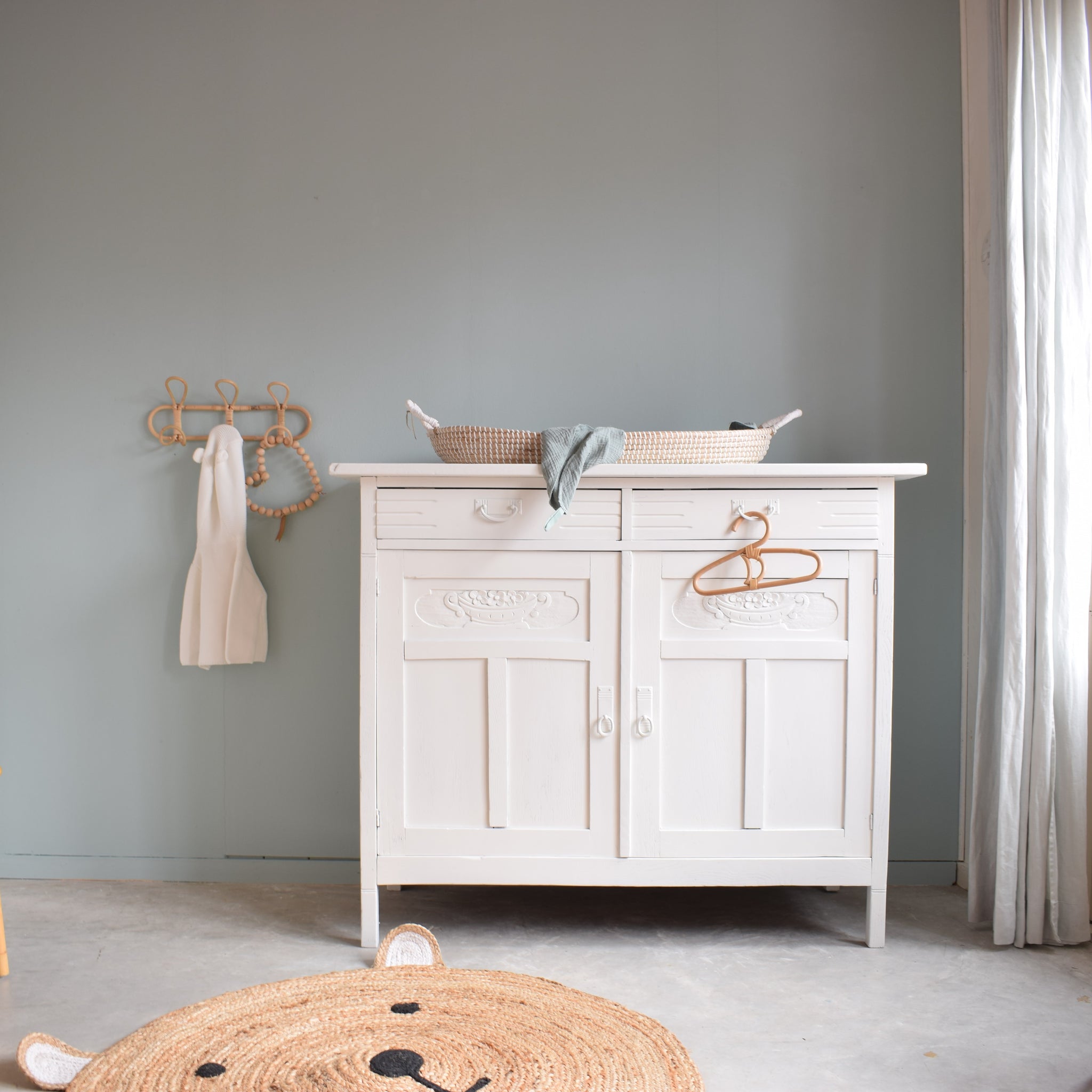 brocante-babykamer-kinderkamer-vintage-meubels
