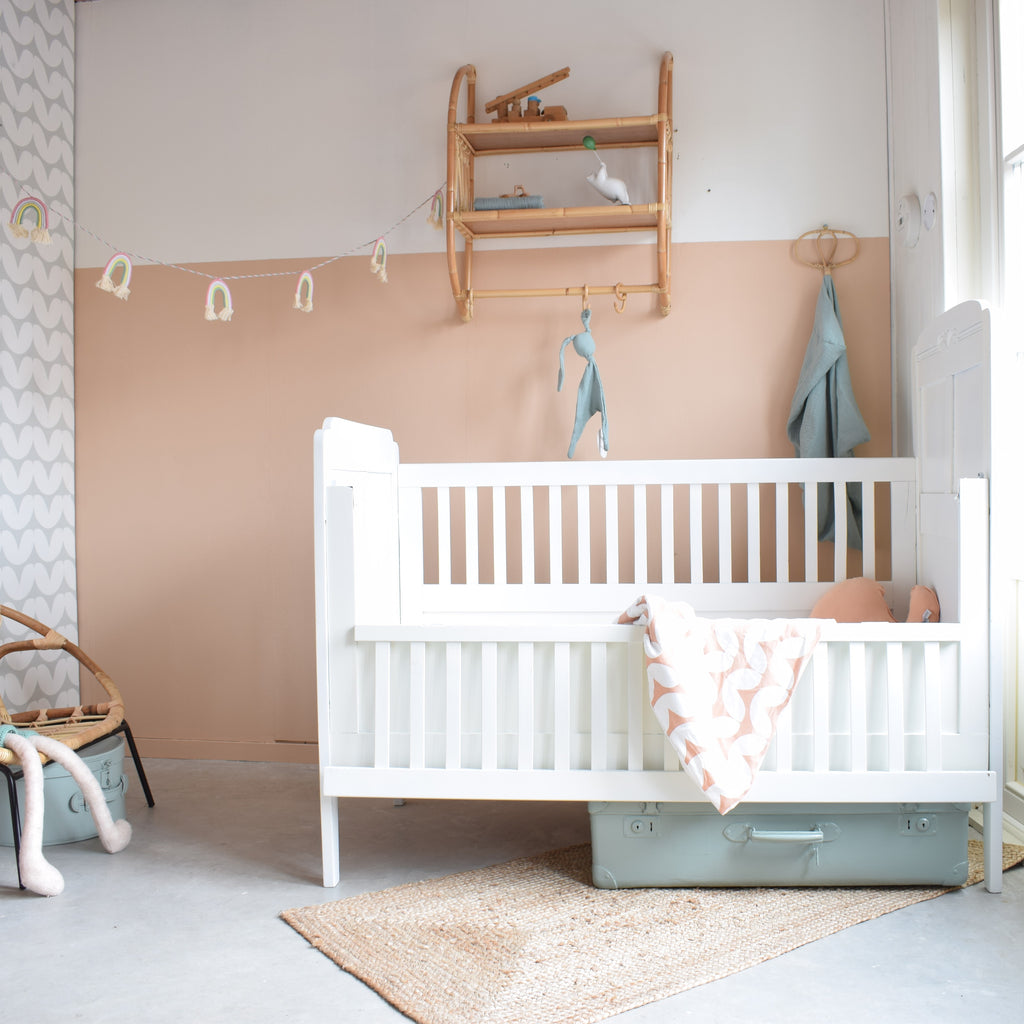 exclusieve-babymeubels-babyledikant-bedje-wit