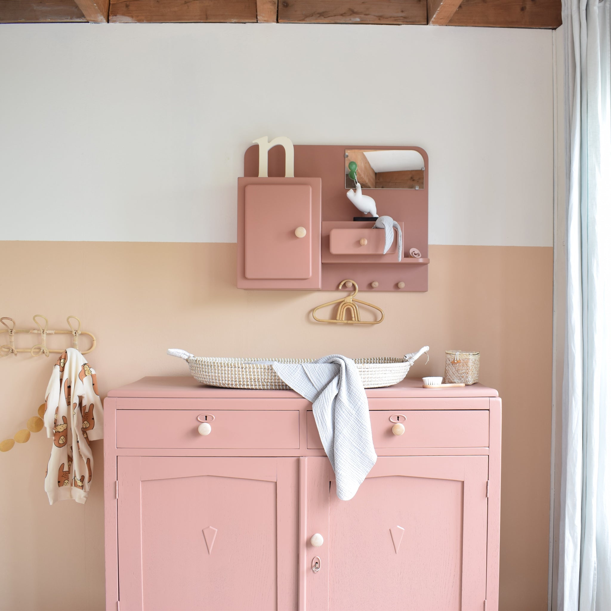 exclusieve-decoratie-wandkastje-wanddecoratie-kinderkamer