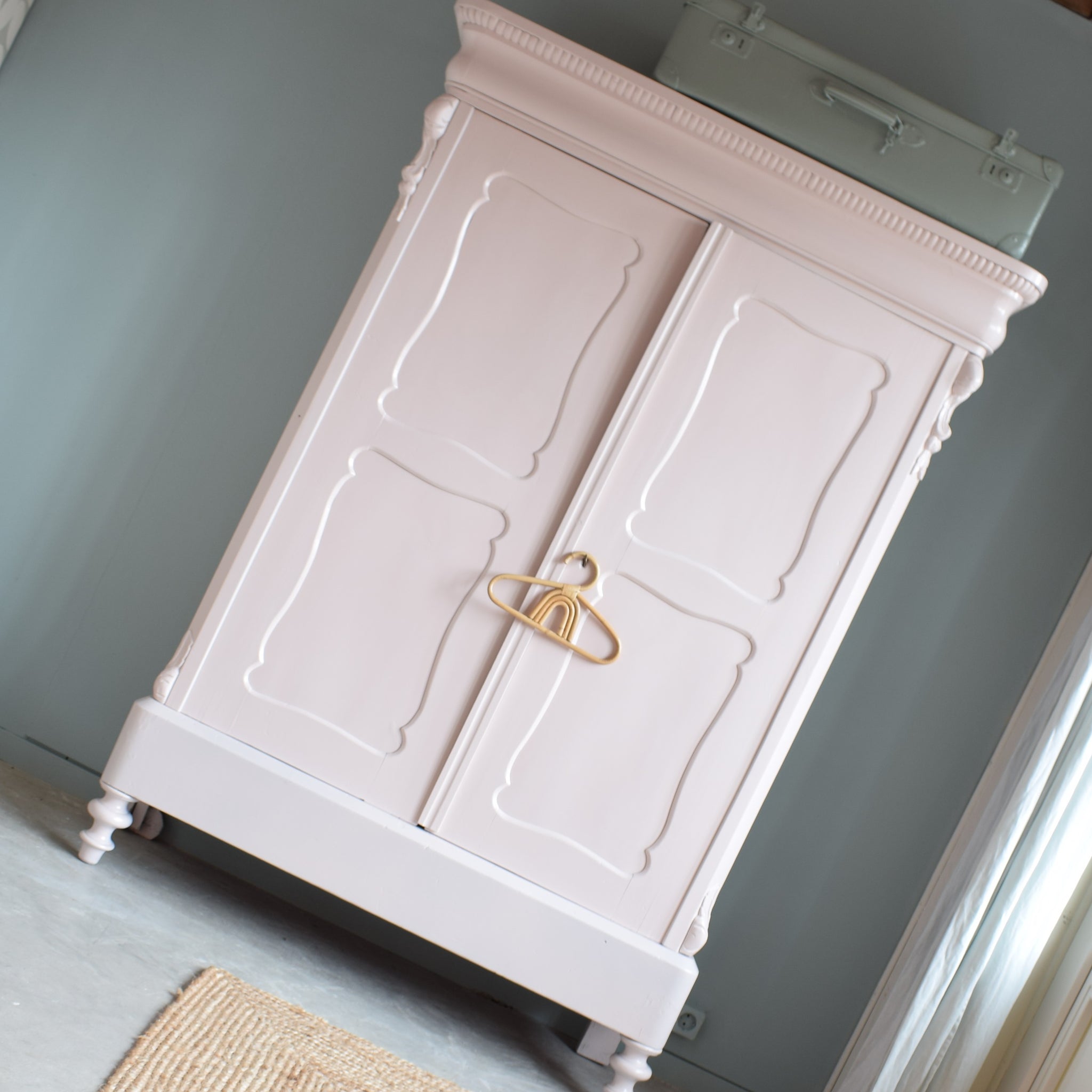 Biedermeier kledingkast 'chanel' - Roze