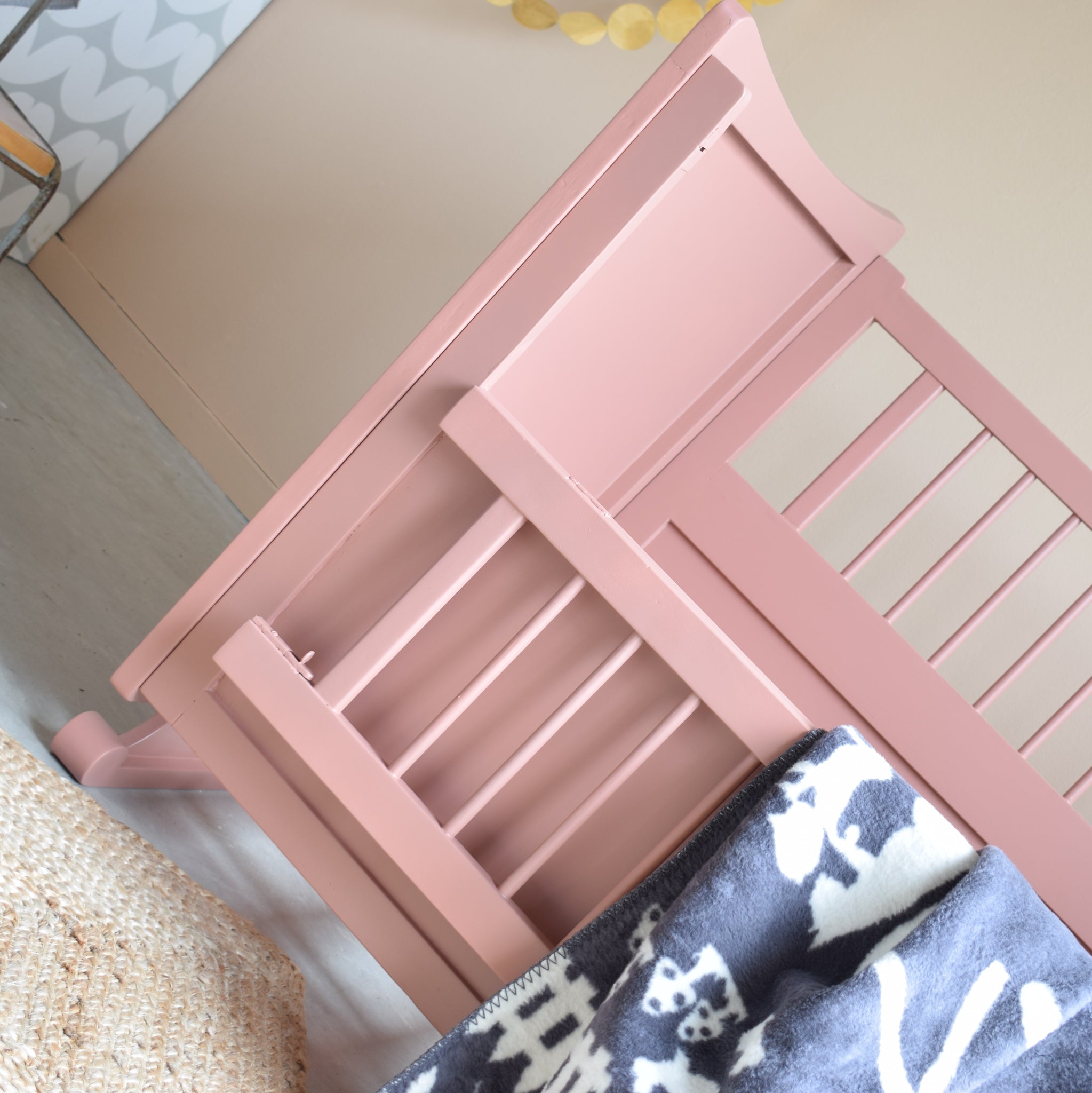 Brocante ledikantje / babybed 'Sara' - Terra